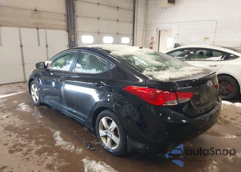2012 Hyundai Elantra Gls из США, поврежденный, VIN 5NPDH4AE4CH137445